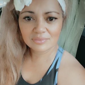 Meet your Posher, Liz moors